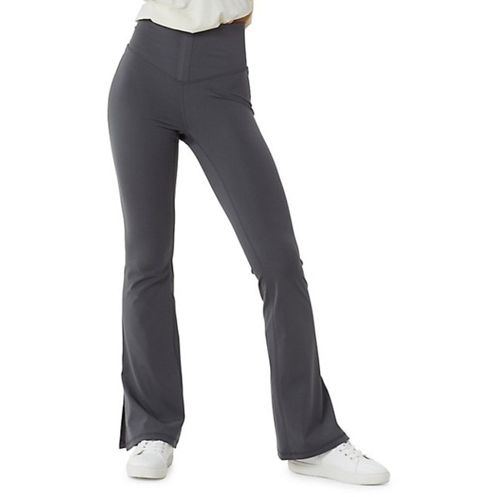 Lole Eliana Ultra High-Rise Flared Yoga Pants - Picture 2 of 6